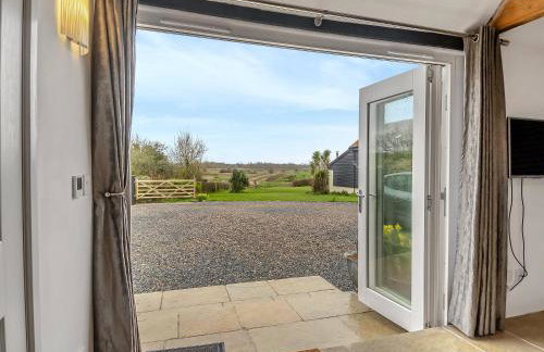 Waveney Valley View - Photo 2