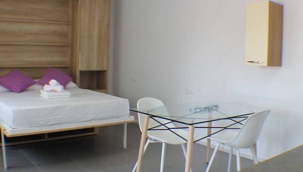 Peater Studio in Roses - Foto 4, Habitación