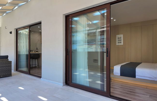 CC LUX Suites - Photo 62