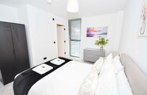 Modern 2 Bed Flat in Central Manchester w Balcony - Foto 19