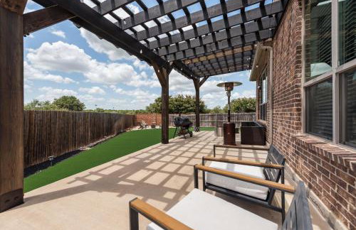 Iron & Ivy 5BR5BA Sleeps 12 - Foto 9