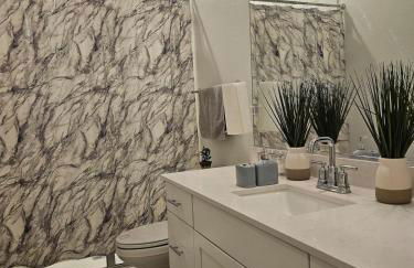 genie palace at statefarm stadium - Photo 15