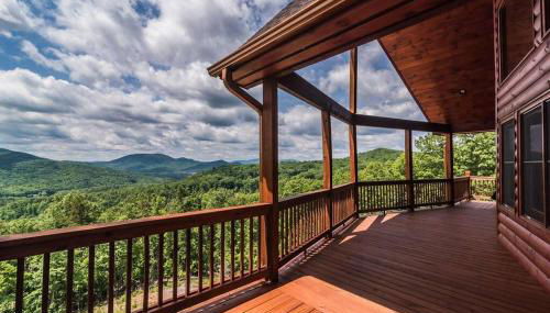 Majestic mountaintop cabin, hot tub, fireplaces - Foto 2