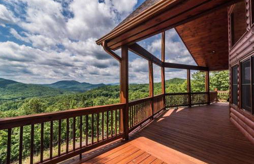 Majestic mountaintop cabin, hot tub, fireplaces - Foto 2