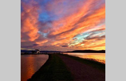 Seacot Cottage in the heart of the Highlands - Photo 13