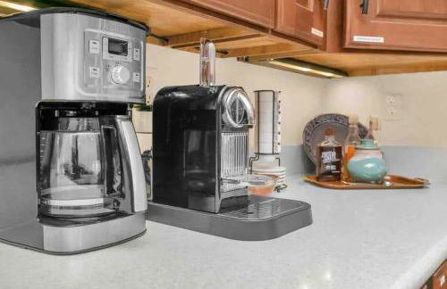 Panoramic View Home with Hot Tub & Game Room - Foto 15