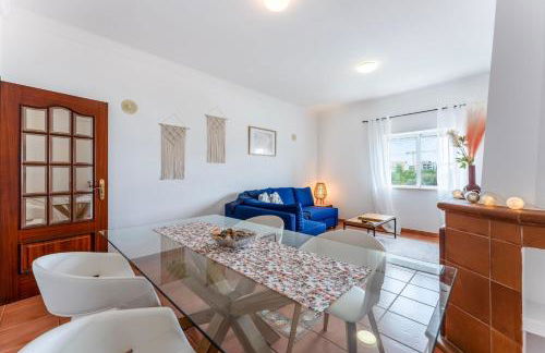 Peaceful 1 BDR Apartment W/ Balcony by LovelyStay - Foto 15