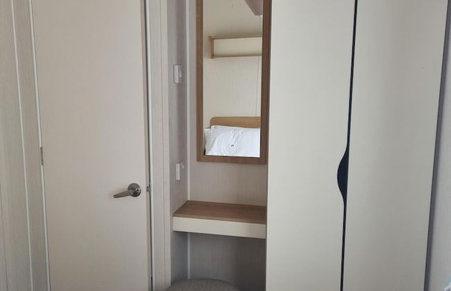 3 Bedroom Caravan, Sleeps 8, at Parkdean Newquay Holiday Park - Foto 37