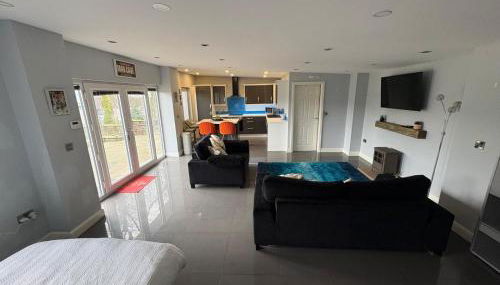 The halfway house - Foto 5