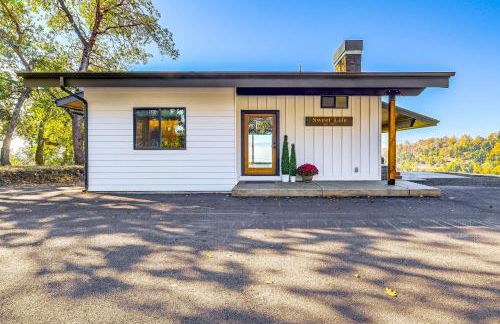 Dreamy Hilltop View Roseburg Retreat with Hot Tub! - Foto 28