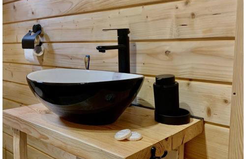 Mazurska bania u Pana Szeptuna - drewniany dom na skraju lasu - Foto 18