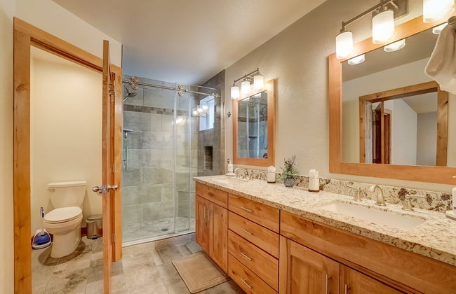 Sutter Trail Sparkles - Air Conditioned Large Family Home! - Foto 16