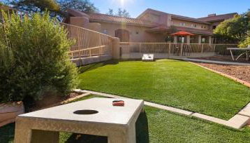 Enjoy the Oro Valley in this 1BD condo with resort amenities - Foto 5