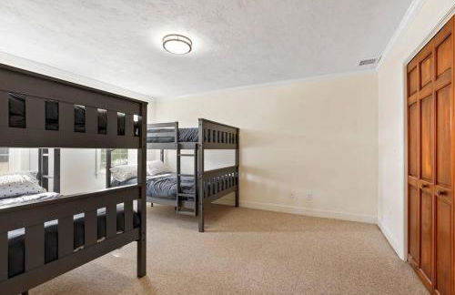 Lakefront Moose Pond Retreat - Foto 13