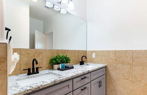 Family-Ready 4BR with Yard & Kids Playground - Foto 32