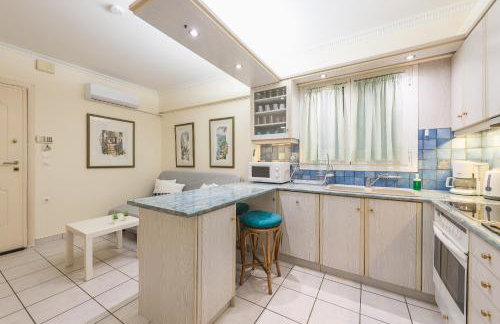 Amazing Apartment Pallini - Near Airport & Metro - Foto 16