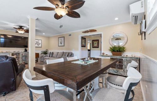 Florida Breeze l Hot Tub l Walkable - Foto 4