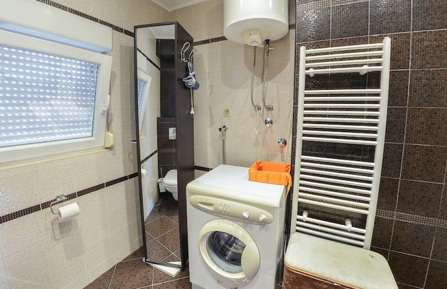 Luxury Apartment in City Center - Photo 24