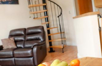 Beautiful cozy 3 bedroom 2 bathroom apartment - Foto 40