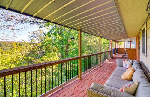 4 Mi to Cumberland River Cabin with Deck and Fire Pit - Foto 1