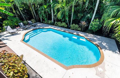 Palm Paradise - Pet Friendly Home on Siesta Key w/ Large Heated Private Pool & Outdoor Area! - Foto 53