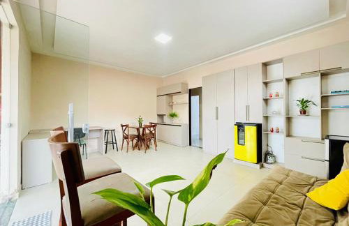 Conforto e sossego próximo à praia - Foto 1