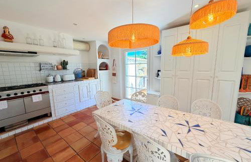 Villa climatisée, Golfe Saint Tropez, 12 pers, 4 suites, Piscine chauffée, Hammam, Spa, Billard, Pétanque, Wifi professionnel haut débit - Photo 5