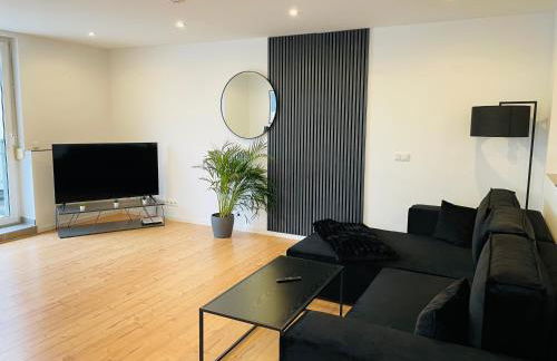 LIGHTPLACE • Große Unterkunft • 3 Schlafzimmer • Boxspring • Smart TV • Biergarten • Restaurant - Foto 5