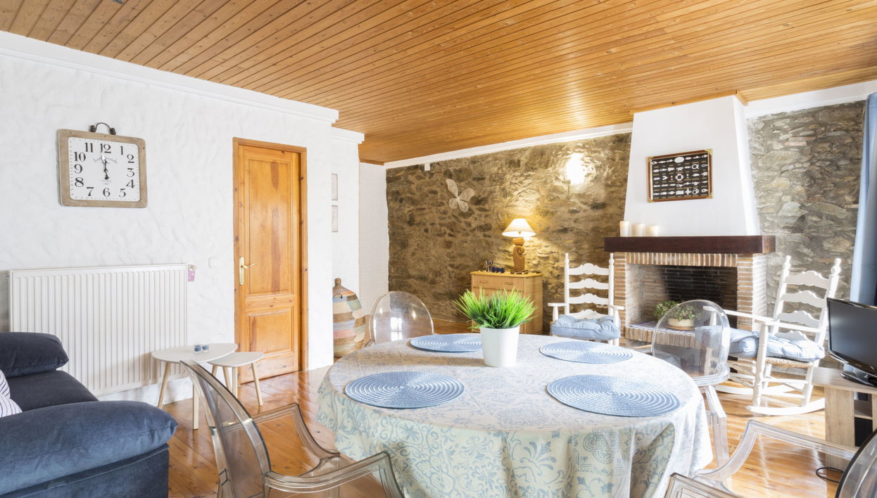 Joli - Foto 1, Inside other