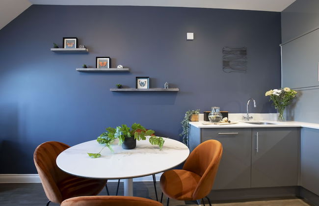 Elliot Oliver - Loft Style 2 Bedroom Apartment With Parking In The Docks - Photo 10