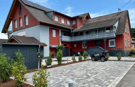 Heimbi Home No 2 I 4-5 Personen I Nähe EuropaPark I Parkplatz und E Ladestation - Foto 7