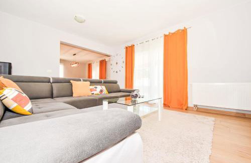 Holiday Home Anić by Interhome - Photo 15