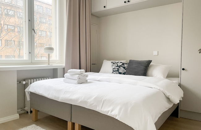 Central 1BR next to the park - Foto 1