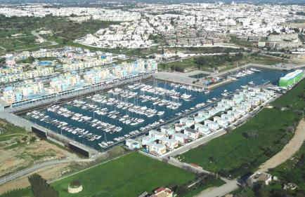 Villa Amendoeira-POOL HEATED - By Algarkasa - Foto 9