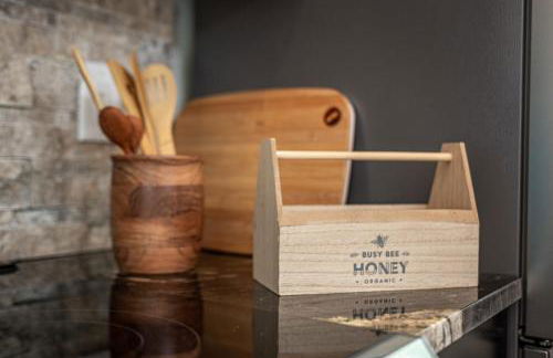 NEW Beehive Tree House Retreat - Foto 9