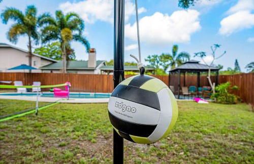 Private Pool 15 Minutes to the Beach & Downtown Saint Petersburg Florida - Foto 19