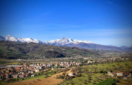 Iacobhouse, casa con giardino esclusivo e parcheggio privato con vista sul Gran Sasso - Photo 16