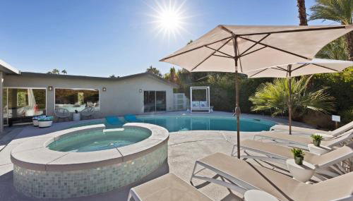 Bon Vivant Palms - 4BR in Movie Colony - Foto 2