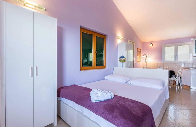 Villa Belezza Sleeps 8 With Pool - Foto 10