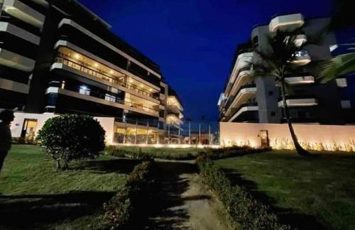 Lindo apartamento frente mar Peracanga - Foto 1