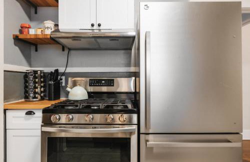 Historic Victorian Gem in UT Downtown Free Parking - Foto 20