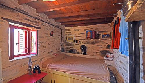 Traditional stone house 1bedroom, sea view, Syros - Foto 4