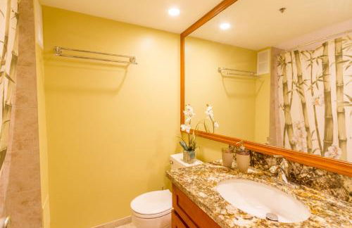 Tropical Studios at Marine Surf Waikiki - FREE PARKING - BEST LOCATION - FULL KITCHEN - SWIMMING POOL - Foto 42