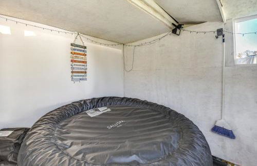 1 Mi to Dtwn Remote Work-Friendly Apt in Hampton! - Foto 16