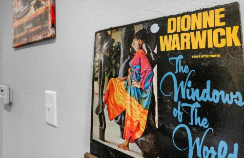 1BR Retreat Near Walmart Campus & AMP U of A - Foto 45