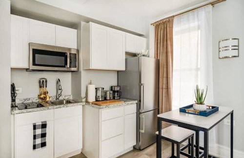 73-308 New 1BR 1Bth UWS Doorman Gym - Foto 15