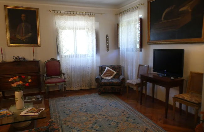 Elegante Appartamento in Villa con Piscina - Foto 31