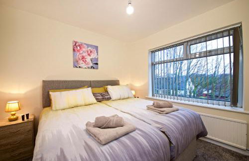 Beautiful Cozy Home With Free Parking - Foto 20