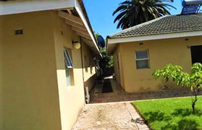 2 Bedroomed Apartment With En-suite and Kitchenette - 2066 - Foto 16