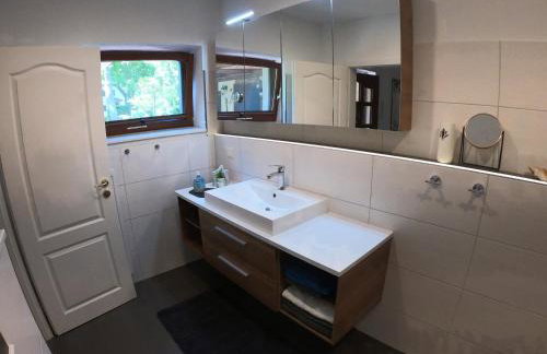 Ferienwohnung Am See mit kleinem Boot und 3er Kajak und 2 SUP - Foto 44